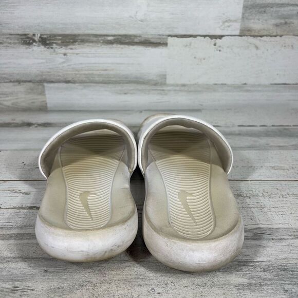 Nike Womens CN9675-100 Slide Sandals Logo Black White Slip On Comfort Size 13 - Picture 3 of 7